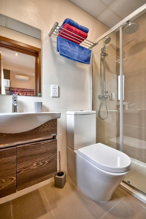 Central Suites St. Julian'S San Giuliano