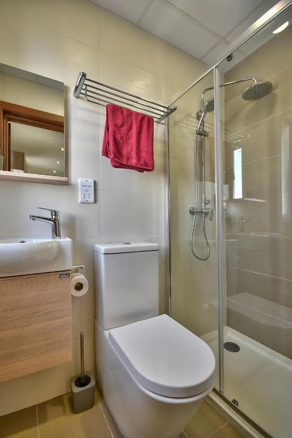 Central Suites St. Julian'S Affittacamere