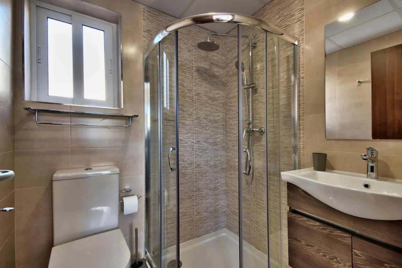 Guest house Central Suites St. Julian'S Malta